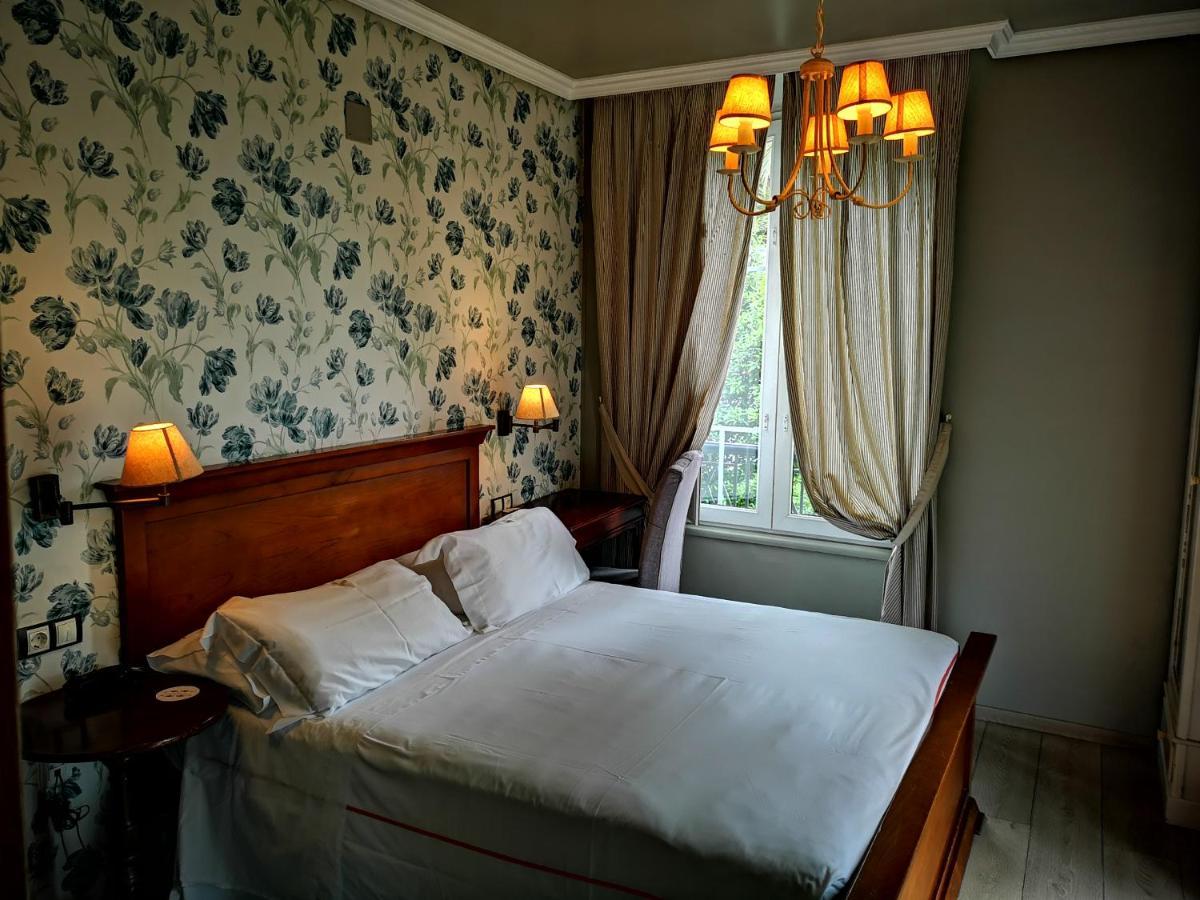 Casona Naviega Guest House Navia Eksteriør bilde