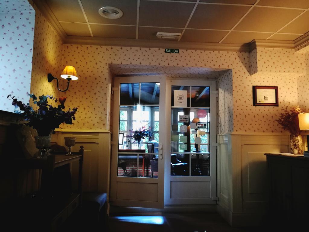 Casona Naviega Guest House Navia Eksteriør bilde